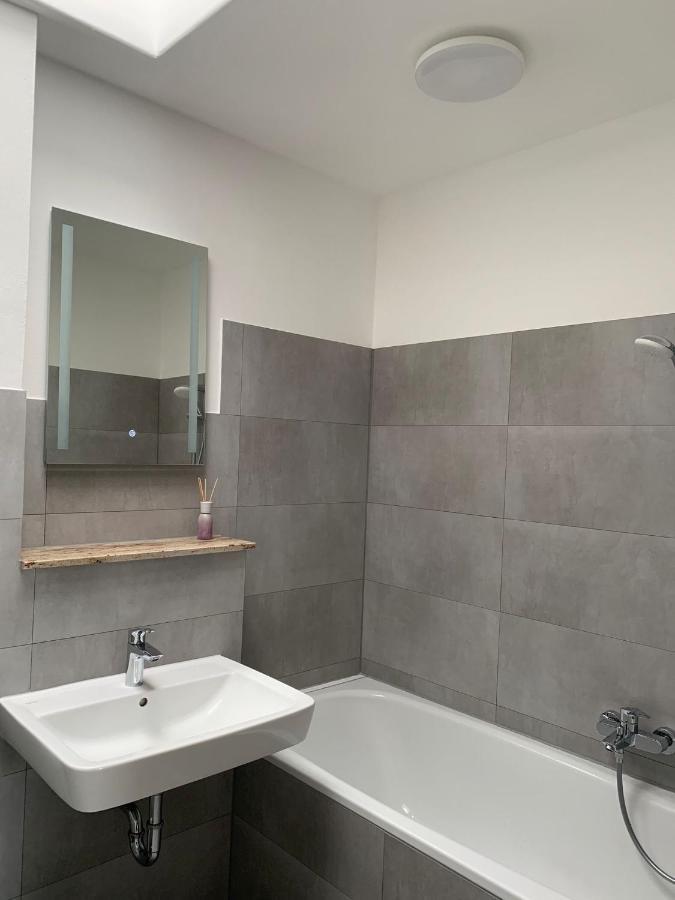 Ferien- Und Businessappartement Am Lausitzring Meuro エクステリア 写真